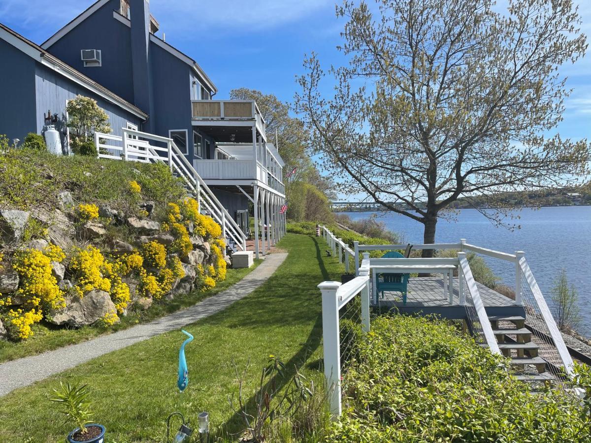 Waterfront Home With A View جروتون المظهر الخارجي الصورة
